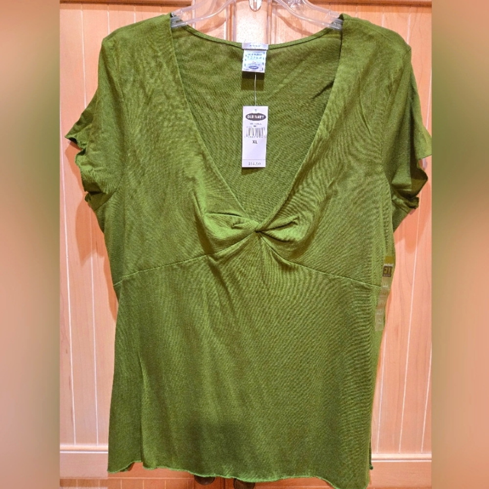 Old Navy Twist Front Tee XL